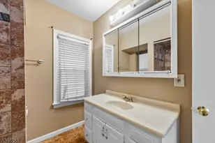 206 N 6th St, Prospect Park, NJ 07508 - Photo 16