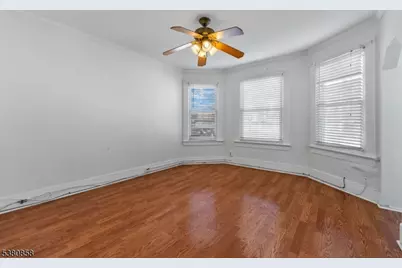206 N 6th St, Prospect Park, NJ 07508 - Photo 6