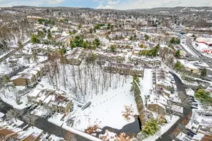 44 Mill Pond Rd, Woodland Park, NJ 07424 - Photo 34