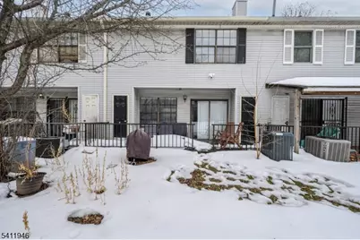 57 Boston St, Newark, NJ 07103 - Photo 24