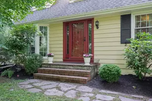 924 Maurice Ave, Rahway, NJ 07065 - Photo 2