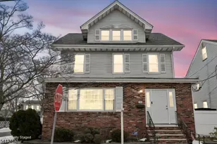 30 Lincoln Ave, Totowa, NJ 07512 - Photo 2