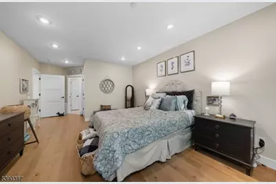 208 Fischer Ct, Rockaway Township, NJ 07834 - Photo 16