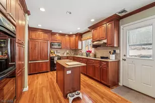 406 Indian Rd, Wayne, NJ 07470 - Photo 16