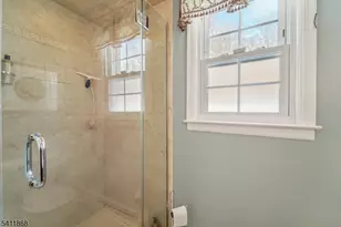 406 Indian Rd, Wayne, NJ 07470 - Photo 20