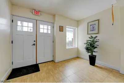 219 Summer Ave, Newark, NJ 07104 - Photo 4