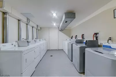 219 Summer Ave, Newark, NJ 07104 - Photo 20