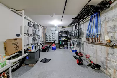 219 Summer Ave, Newark, NJ 07104 - Photo 22