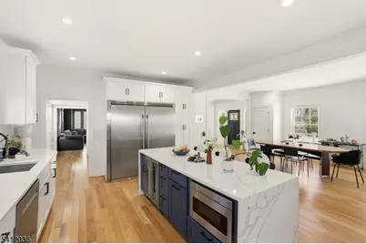 403 Lawnridge Rd, City Of Orange Twp., NJ 07050 - Photo 14