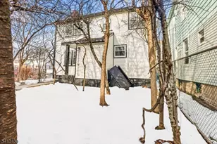 72 Lindsley Ave, Newark, NJ 07106 - Photo 24