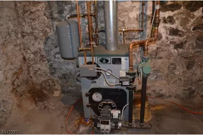 47 Lewis St, Phillipsburg, NJ 08865 - Photo 16