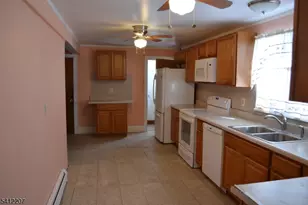 47 Lewis St, Phillipsburg, NJ 08865 - Photo 8