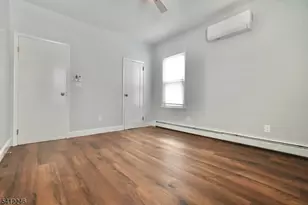 43 Peck Ave 2nd Fl, Newark, NJ 07107 - Photo 2