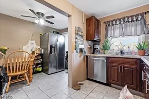 564 Spruce Ave, Garwood, NJ 07027 - Photo 12