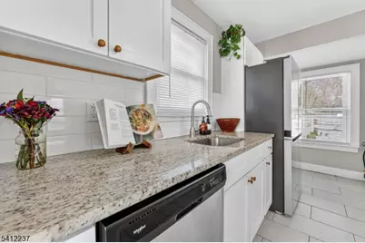 1369 Florence Avenue, Plainfield, NJ 07060 - Photo 4