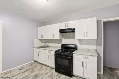 51 N 14th St, East Orange, NJ 07017 - Photo 20