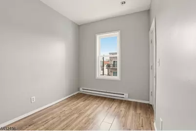 51 N 14th St, East Orange, NJ 07017 - Photo 16