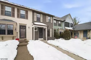 89 Wood Duck Ct, Allamuchy Township, NJ 07840 - Photo 2