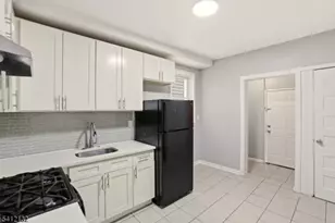 15 20th Ave, Irvington, NJ 07111 - Photo 22