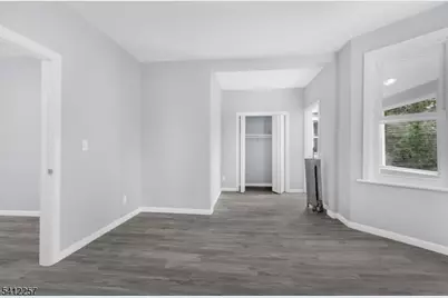 45 Seymour Ave, Newark, NJ 07108 - Photo 18