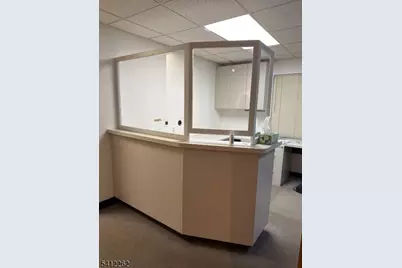 1 Manor Dr, Hampton Boro, NJ 08827 - Photo 4