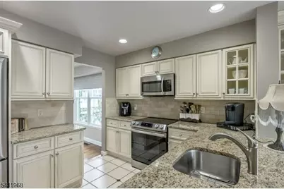 76 Ryan Ln, Lincoln Park, NJ 07035 - Photo 18