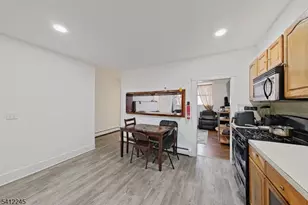 194 Astor St, Newark, NJ 07114 - Photo 6