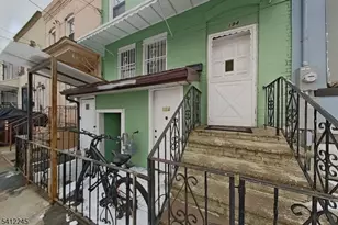 194 Astor St, Newark, NJ 07114 - Photo 2