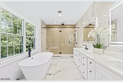 13 Penwood Rd, Livingston, NJ 07039 - Photo 10