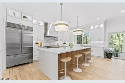 13 Penwood Rd, Livingston, NJ 07039 - Photo 6