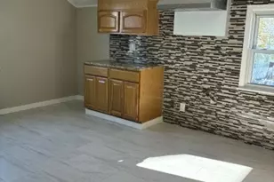 2 James Ct, Lodi, NJ 07644 - Photo 6