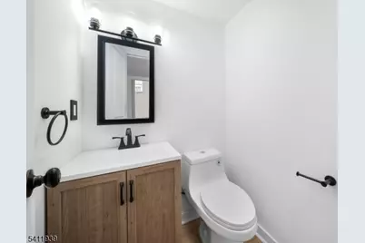 132 Camden Rd, Parsippany, NJ 07054 - Photo 8