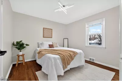 5 Lois Ave, East Brunswick Township, NJ 08816 - Photo 14