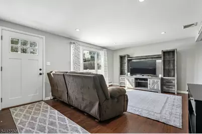 94 Harrison Ave, North Plainfield, NJ 07060 - Photo 4