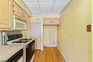 124 Belgrove Dr, Kearny, NJ 07032 - Photo 18