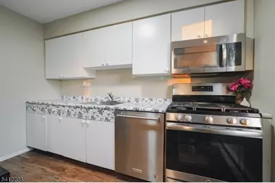 72 Fox Rd #1B, Edison Twp., NJ 08817 - Photo 16