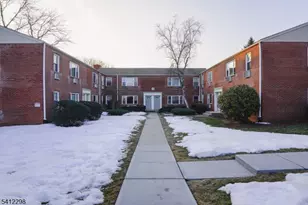 72 Fox Rd, Edison Twp., NJ 08817 - Photo 2