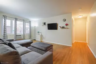 72 Fox Rd, Edison Twp., NJ 08817 - Photo 8