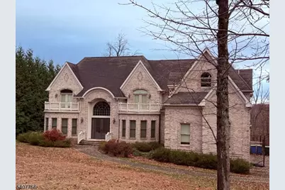 89 Knollwood Dr, Watchung, NJ 07069 - Photo 1