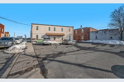 102 S Main St, Manville, NJ 08835 - Photo 4