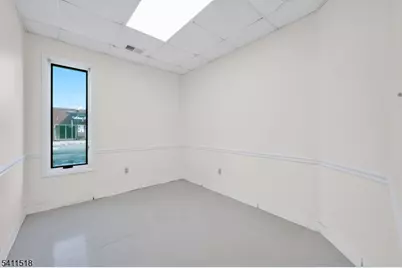 102 S Main St, Manville, NJ 08835 - Photo 24