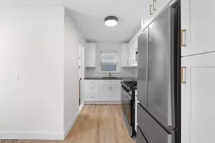 676 Chestnut St, Kearny, NJ 07032 - Photo 10