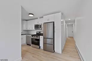 676 Chestnut St, Kearny, NJ 07032 - Photo 12