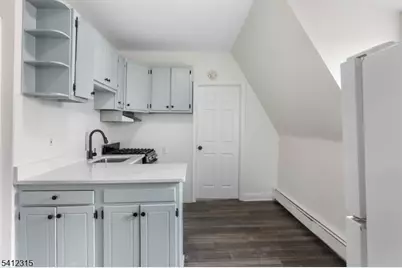 676 Chestnut St #3, Kearny, NJ 07032 - Photo 6