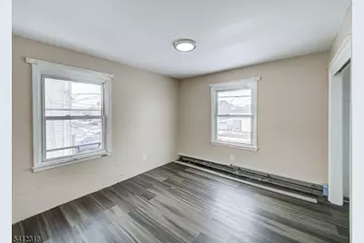 42 Mercer St, Carteret, NJ 07008 - Photo 26