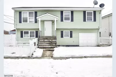 42 Mercer St, Carteret, NJ 07008 - Photo 1