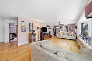 335 Elmira Trail, Hopatcong, NJ 07843 - Photo 4