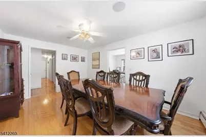 335 Elmira Trl, Hopatcong, NJ 07843 - Photo 18