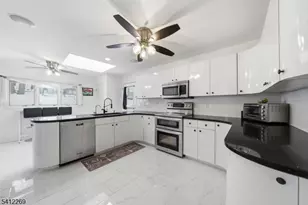 335 Elmira Trail, Hopatcong, NJ 07843 - Photo 8
