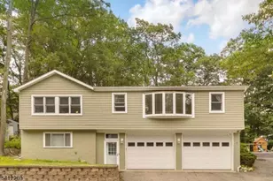 335 Elmira Trail, Hopatcong, NJ 07843 - Photo 6